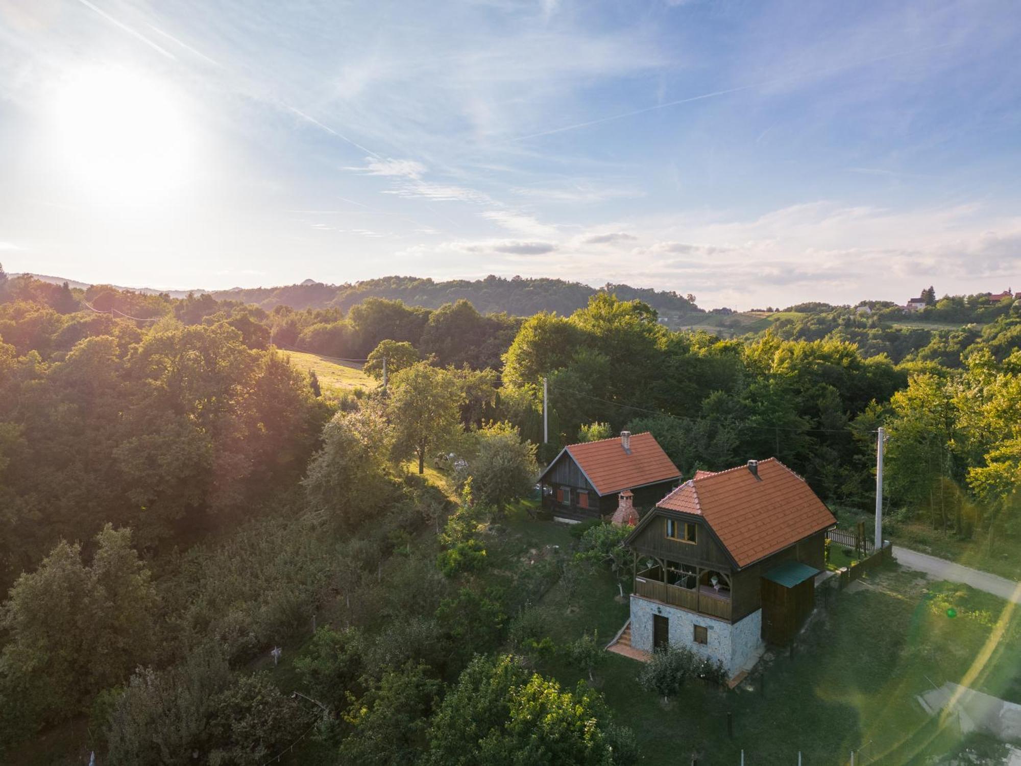 Villa Kuca Za Odmor Poljanica Okicka Jastrebarsko Esterno foto