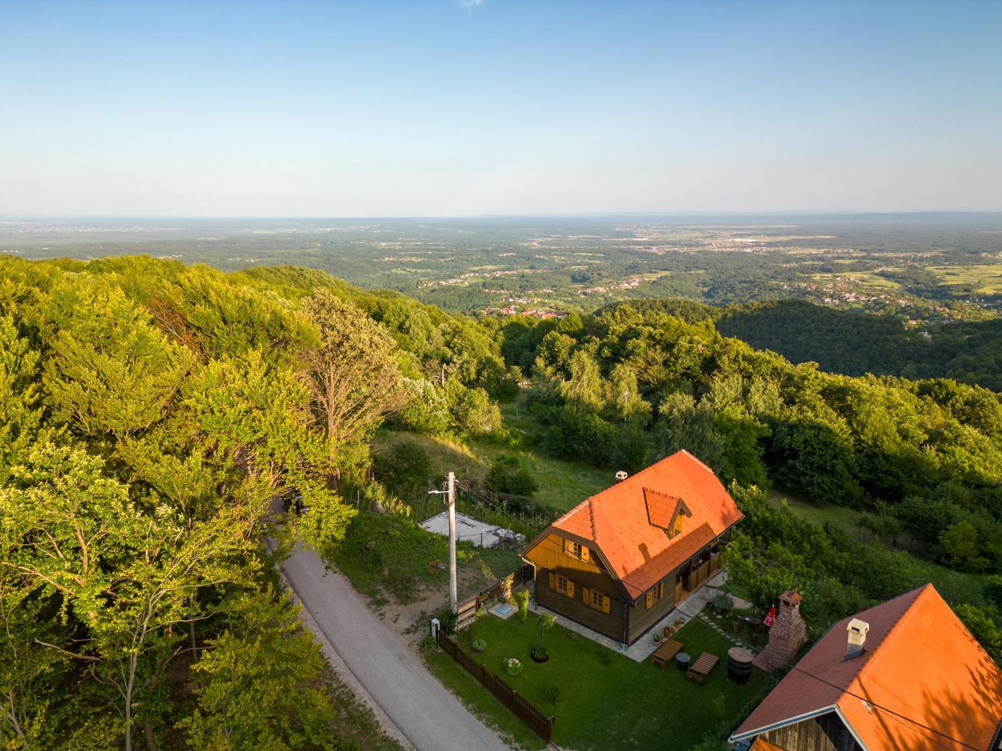 Villa Kuca Za Odmor Poljanica Okicka Jastrebarsko Esterno foto